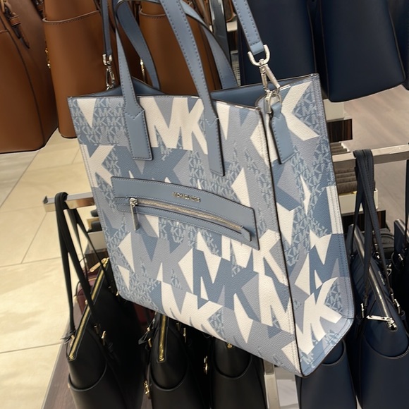 Michael Kors Kenly Large NS Tote Chambray Multi - Picture 16 of 16